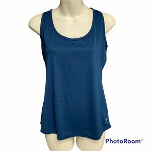 Old Navy active semi fitted workout top size XS